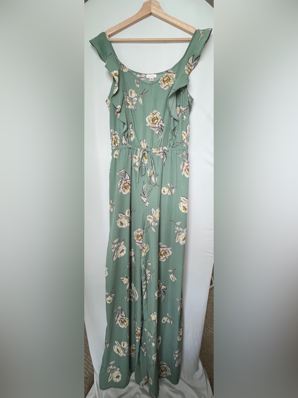 Xhilaration Sage Green Floral Maxi Dress